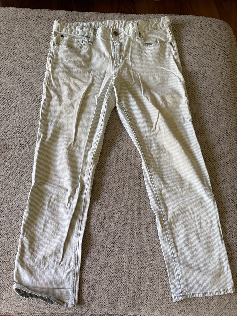 Women's Straight Leg Jeans in Cream - Classic Everyday Style